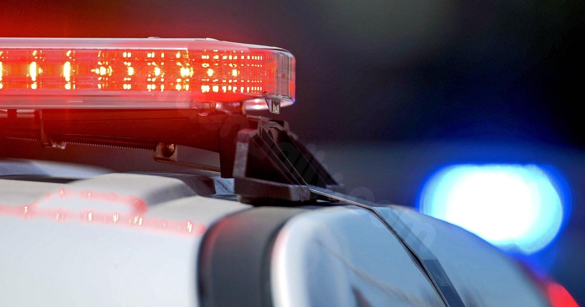 Motorist, 23, dead after car collides with tow truck on interstate in Detroit