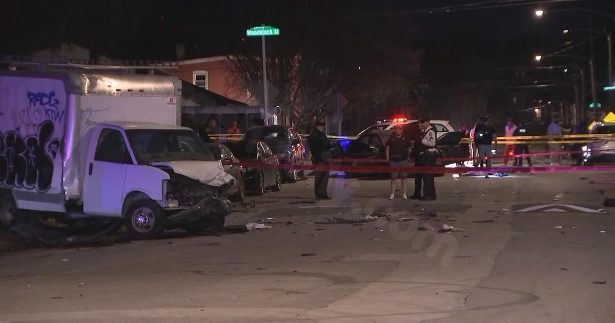 2 dead, several others injured in crash in Philadelphia's East Germantown neighborhood, police say