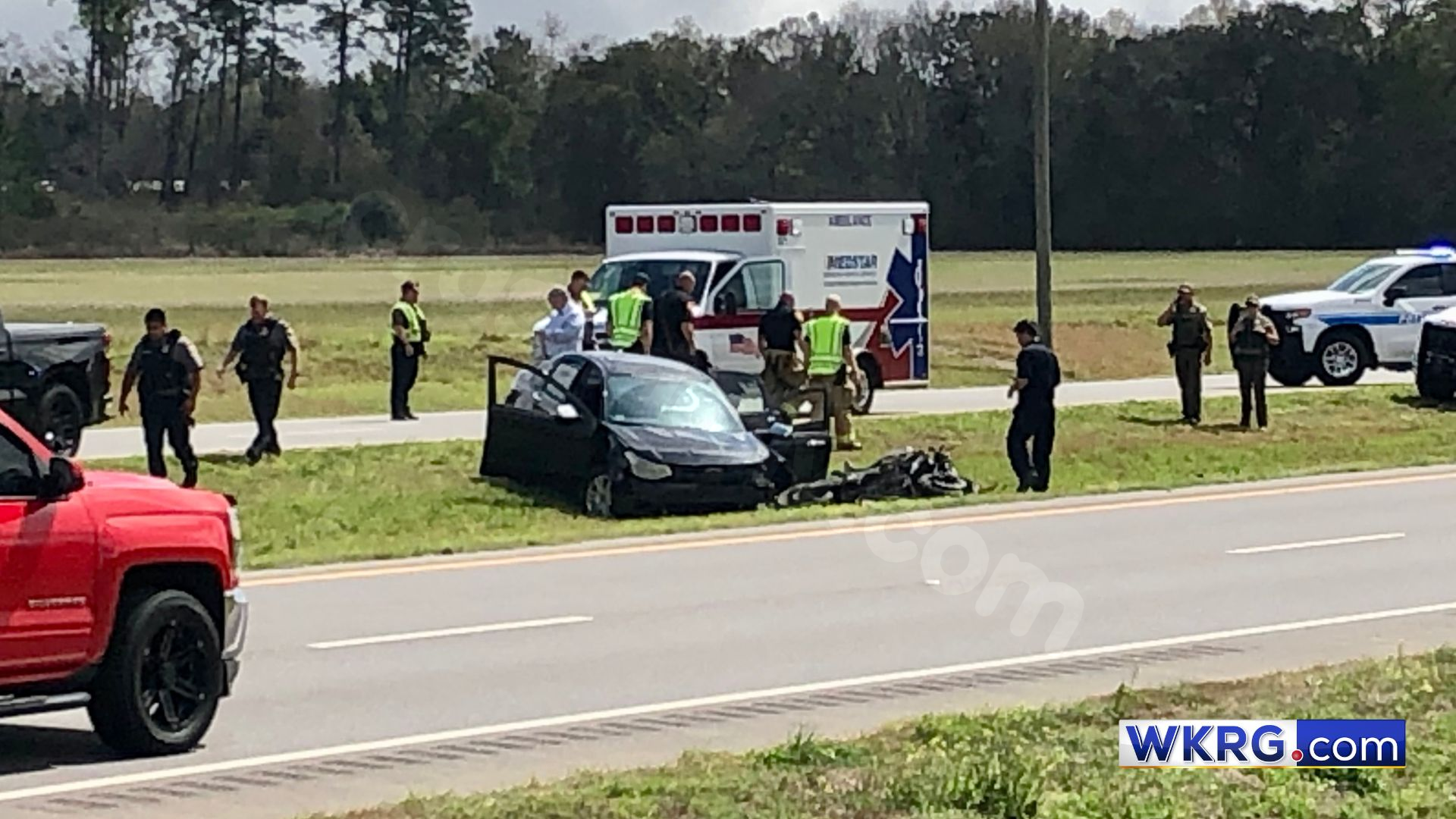 UPDATE: Two arrested after Baldwin County chase leads to crash, motorcyclist hurt