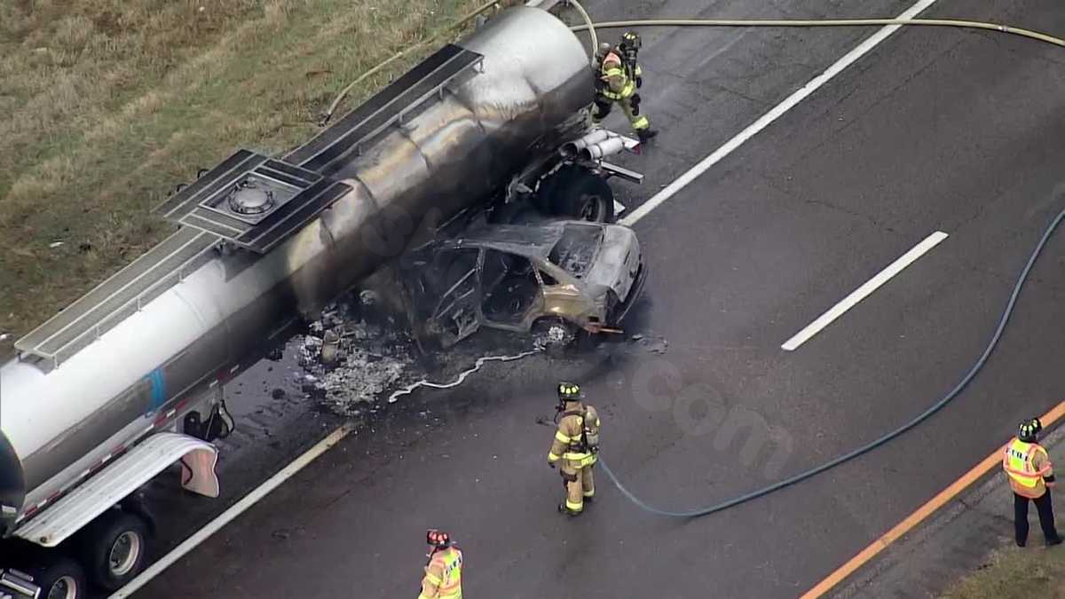 Fiery multi-vehicle crash causes significant traffic backup on southbound I-35 in Edmond