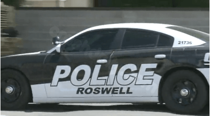 Crash in Roswell kills teen, injures 5 other people