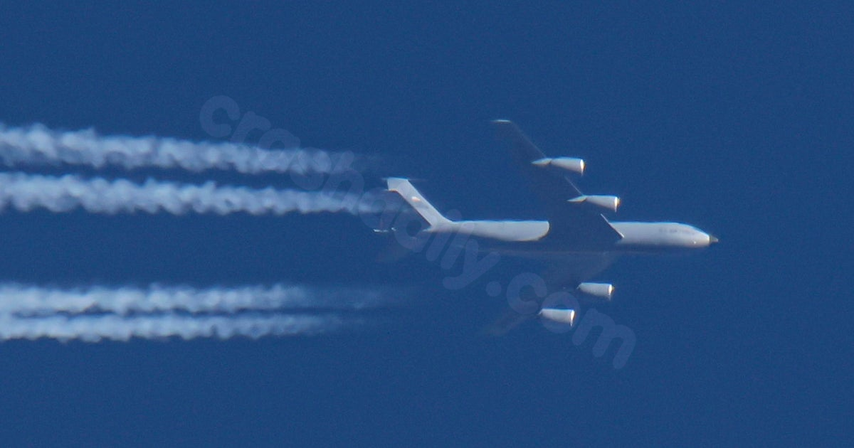 4 crew members killed in crash of American KC-135 refueling aircraft in Iraq, U.S. military confirms