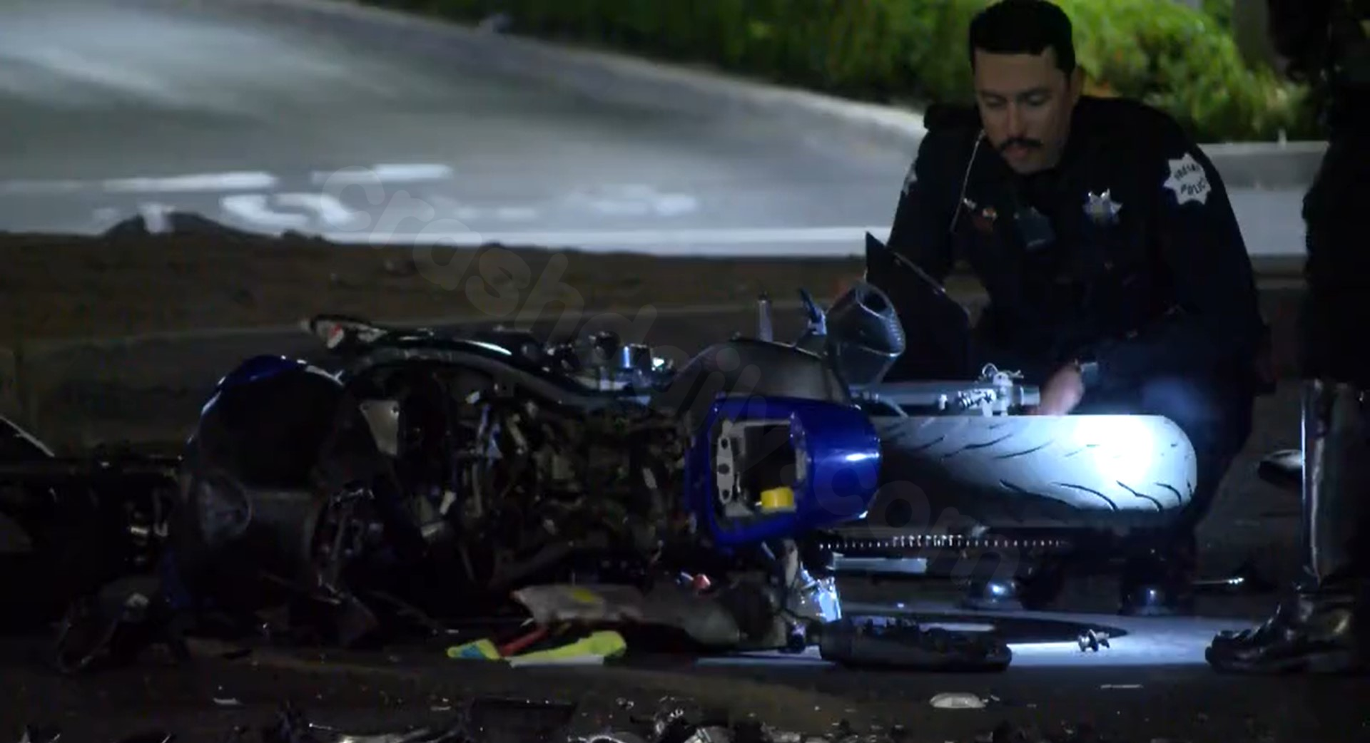 Motorcyclist hospitalized after crash near River Park in Fresno