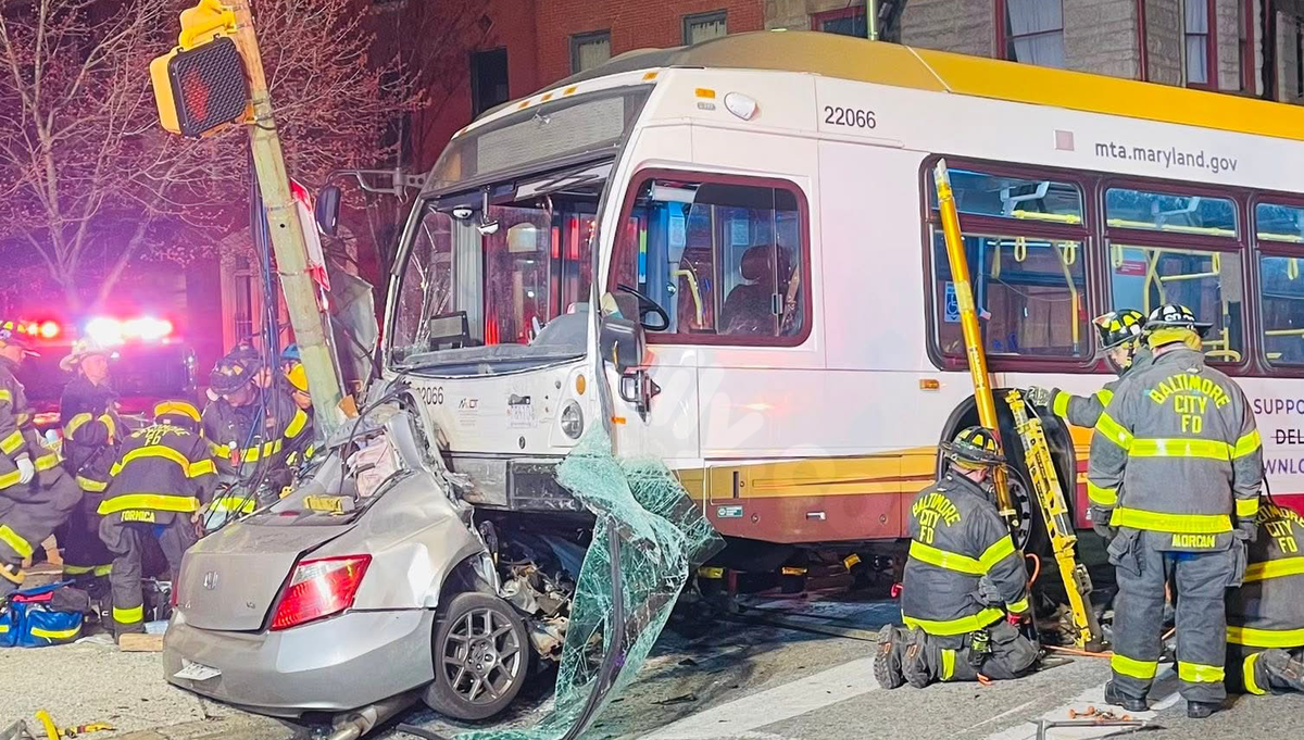 Multi-vehicle crash involving MTA bus sends 8 people to hospitals