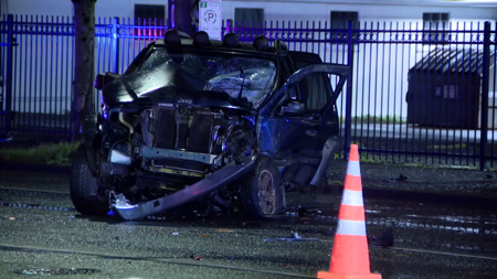 Seattle police investigate deadly crash in Interbay