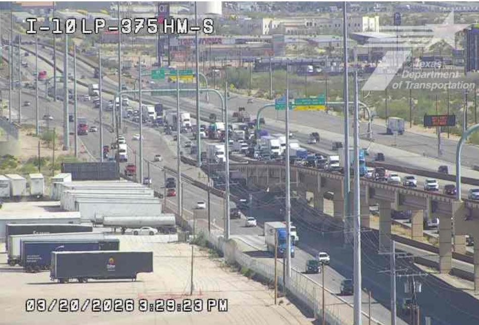 Crash closes 1-10 in far East El Paso