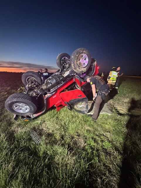 Accident with injuries reported in Gibson County