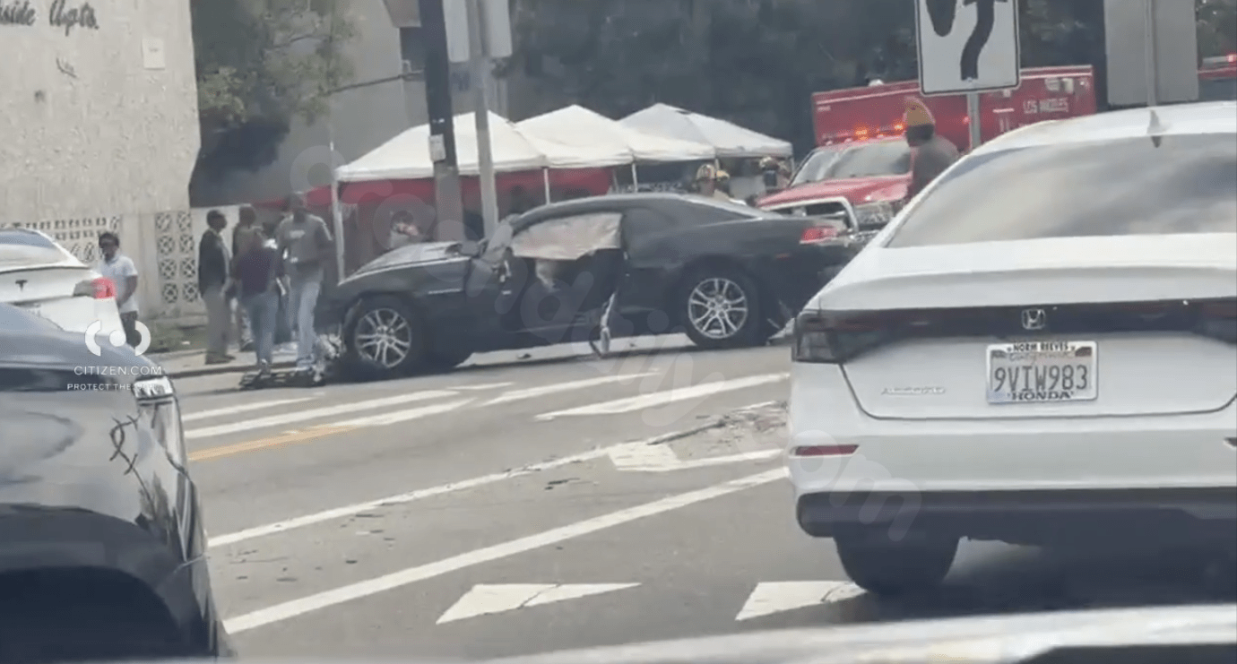 1 killed in L.A. motorcycle crash