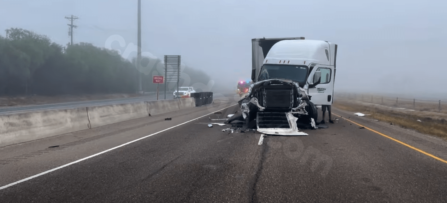 Morning crash leads to road closure on US 281 in Edinburg