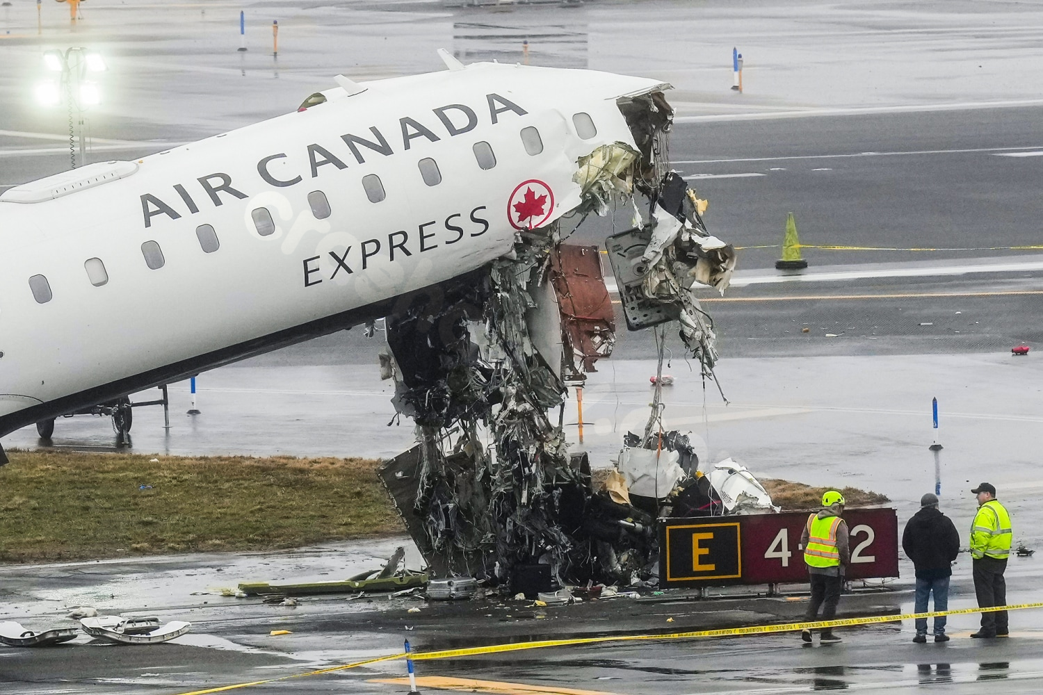Passengers describe LaGuardia crash and a new go-between in the U.S.-Iran war: Morning Rundown