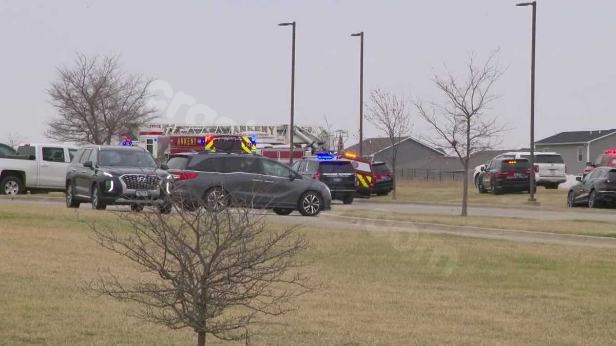 9 students hospitalized after being hit by vehicle at St. Luke’s Catholic School in Ankeny
