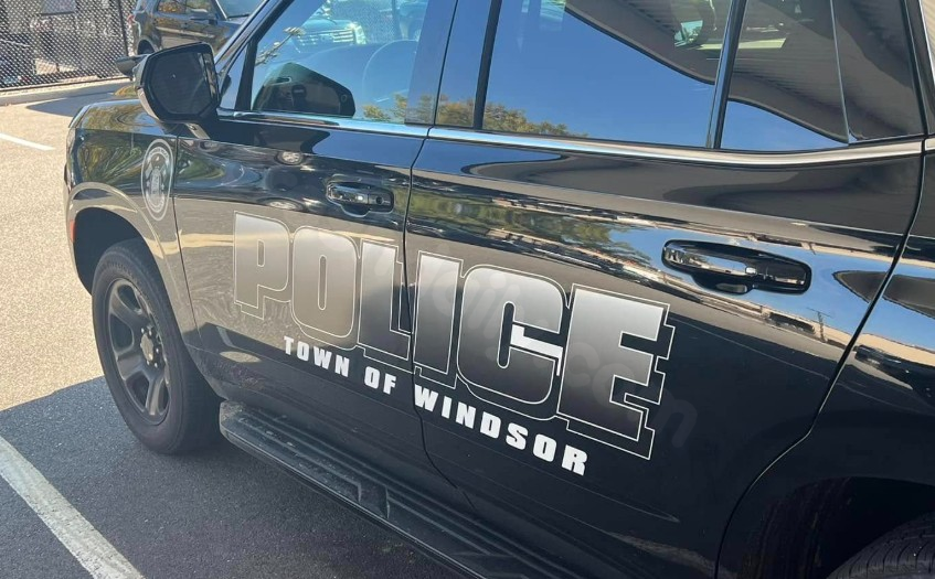 1 dead, 7 injured in Windsor multicar crash on Route 218, police say