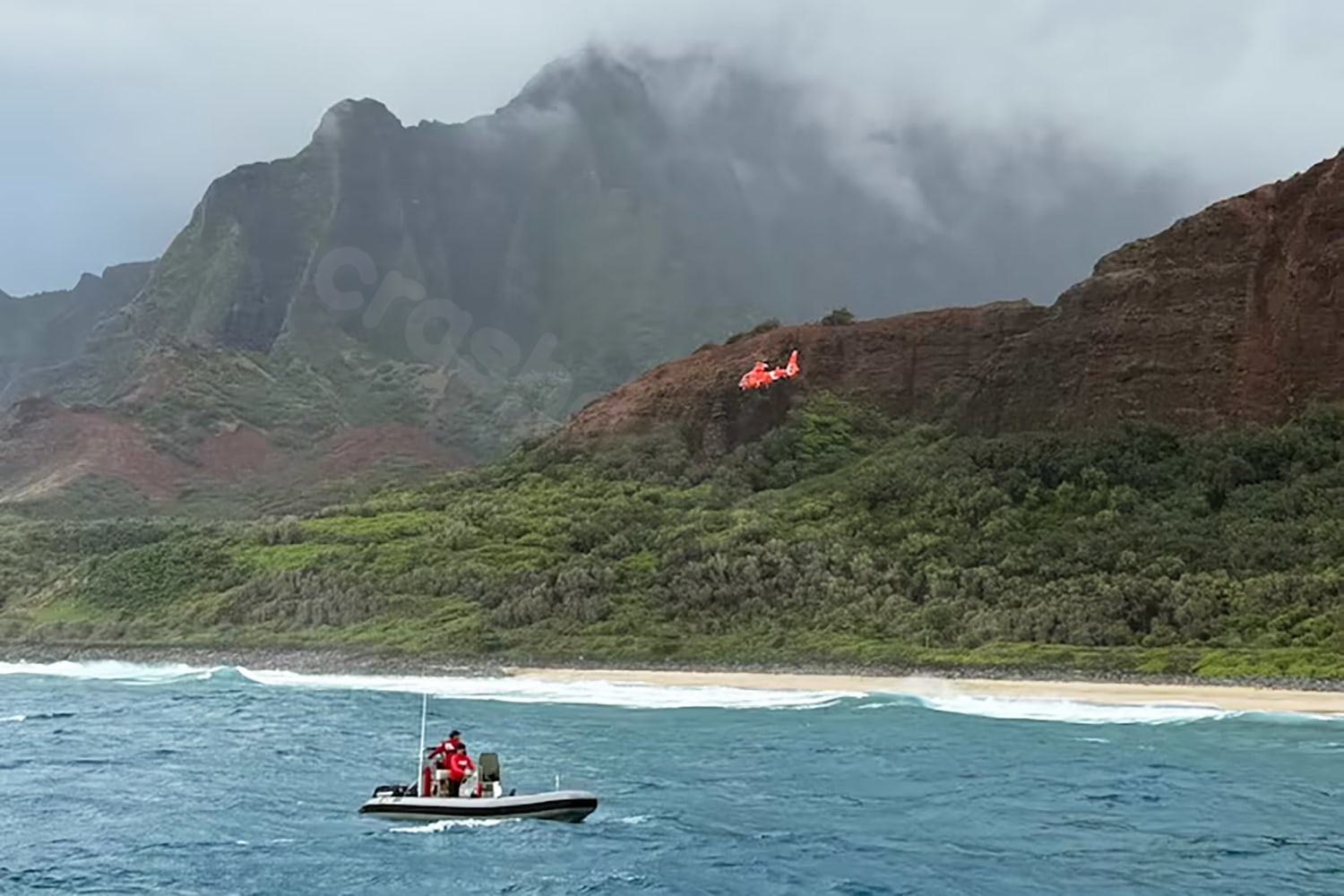 3 dead after helicopter crash at Kalalau Beach in Hawaii