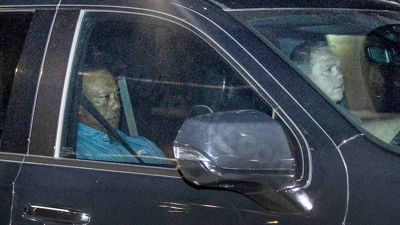 Tiger Woods released on bail after arrest following rollover crash and DUI charge in Florida