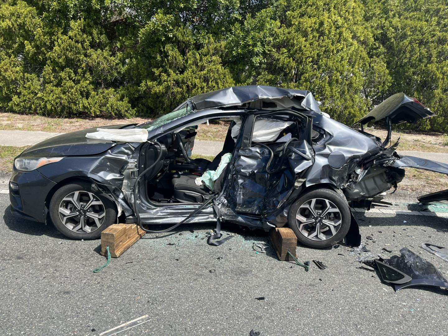 1 dead after multivehicle crash in Spring Hill: FHP
