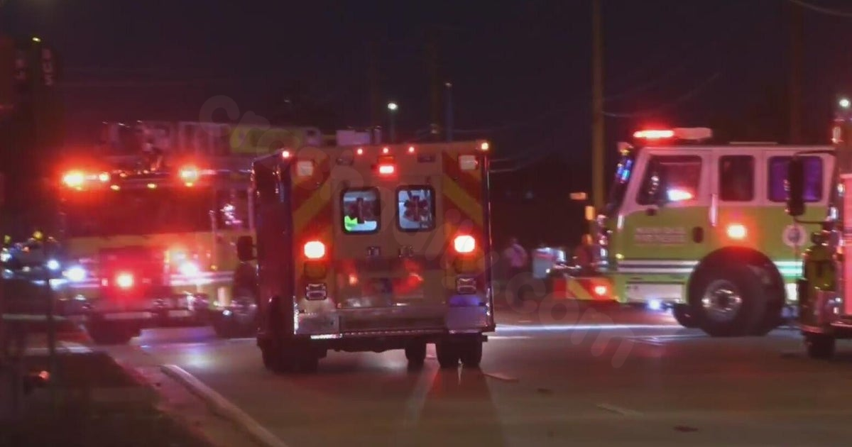 Woman killed, at least 9 others injured after 3-vehicle crash in southwest Miami-Dade, officials say