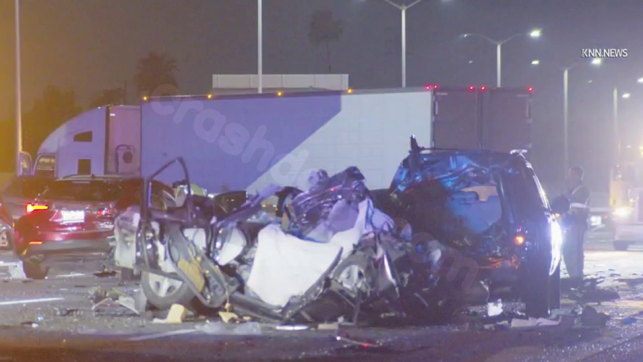 2 killed, 2 injured in multi-vehicle crash on 10 Freeway in Ontario