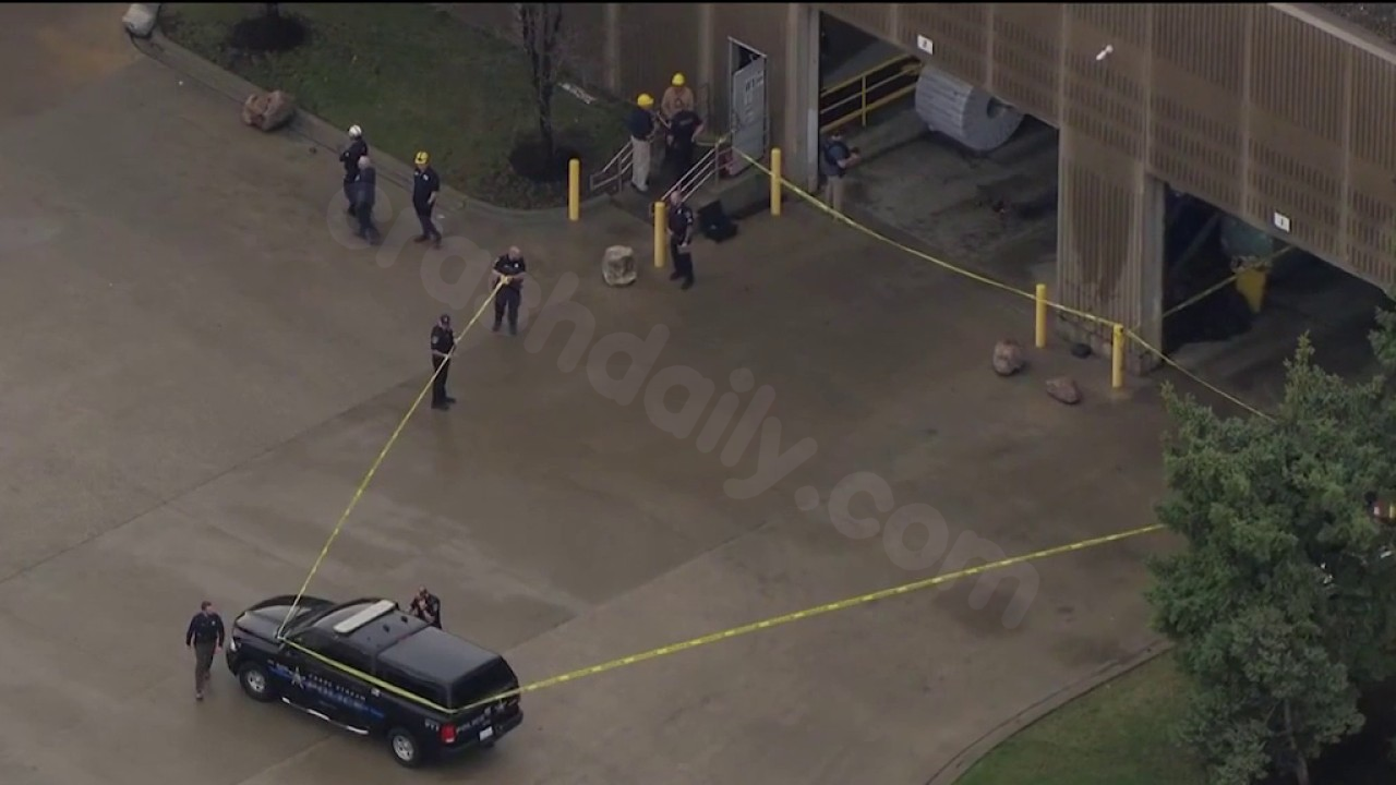 Man killed in workplace crane accident in Carol Stream, officials say