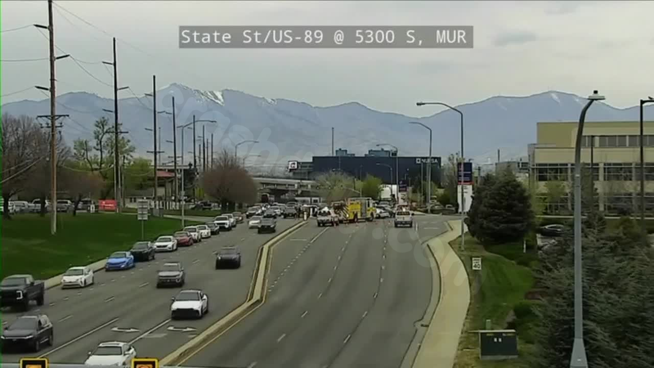 TRAFFIC ALERT: Westbound 5300 South closed in Murray due to crash