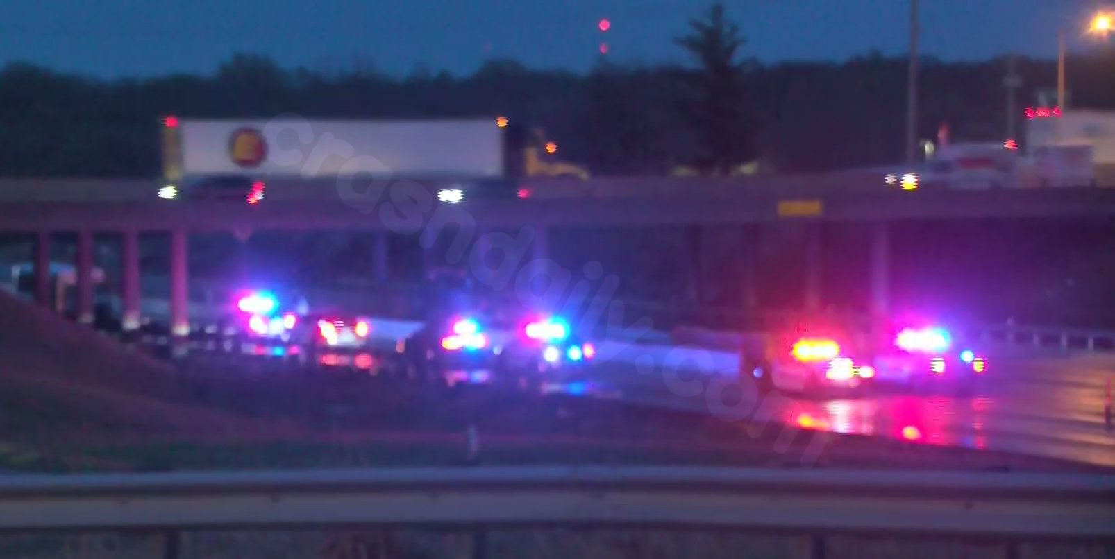 Pedestrian dies in I-44 crash in Springfield