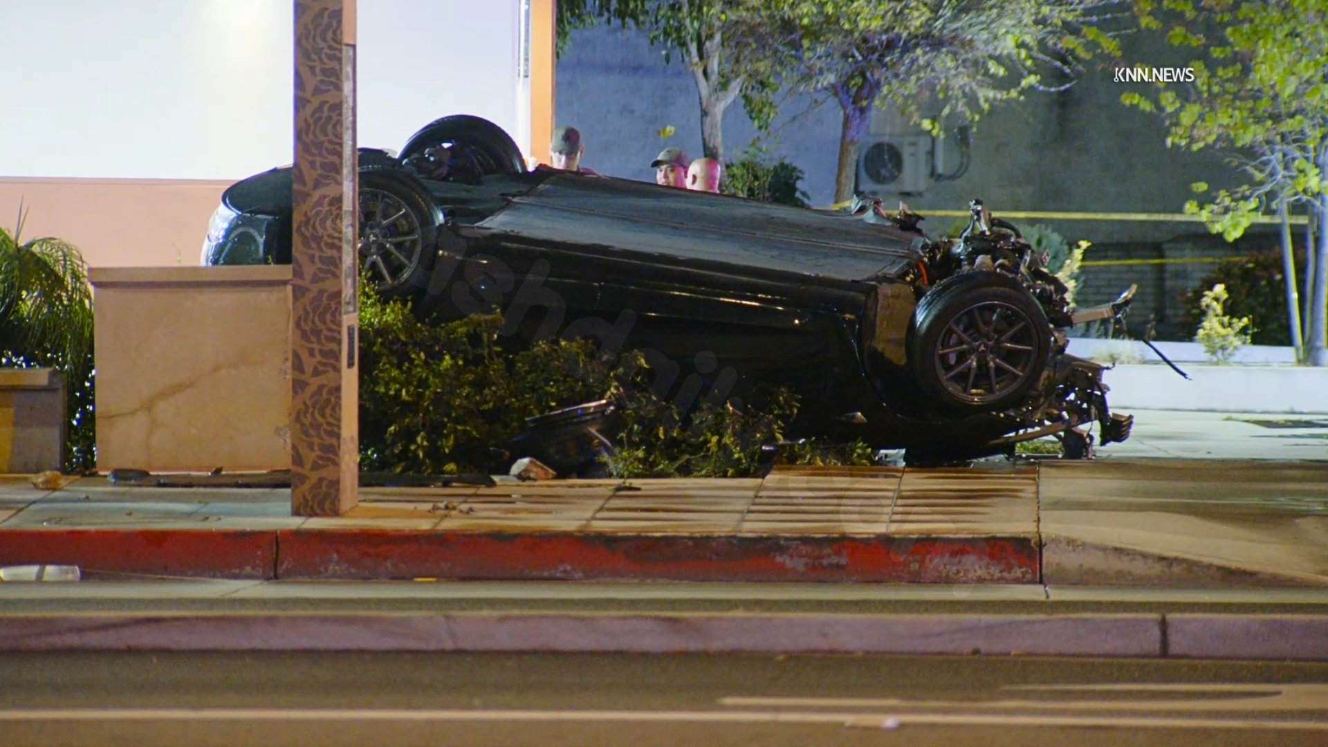 Temple City crash sends car into gas station parking lot, injures 2