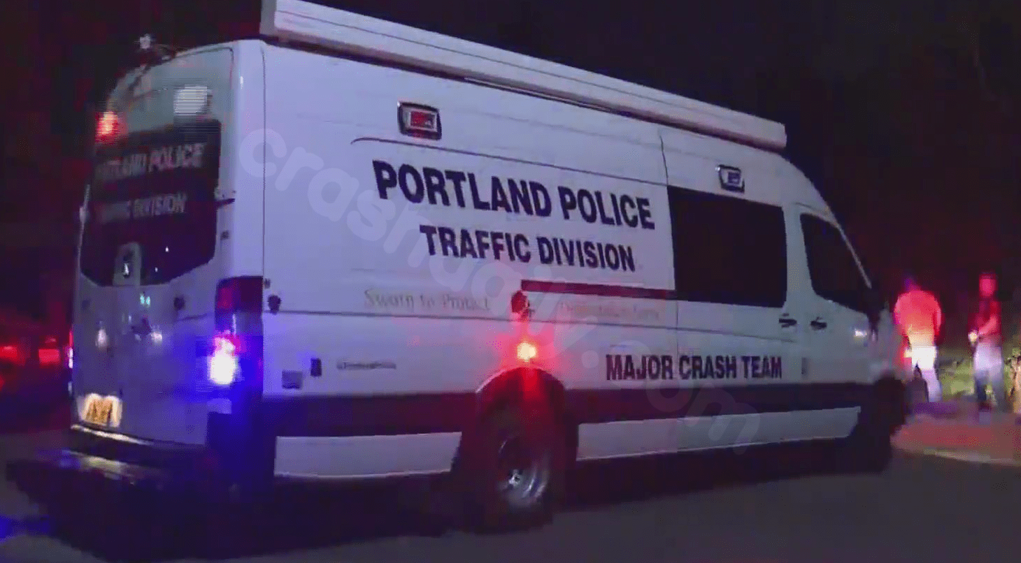 Fiery crash on N Columbia Blvd leaves 5 hospitalized, road closed in both directions