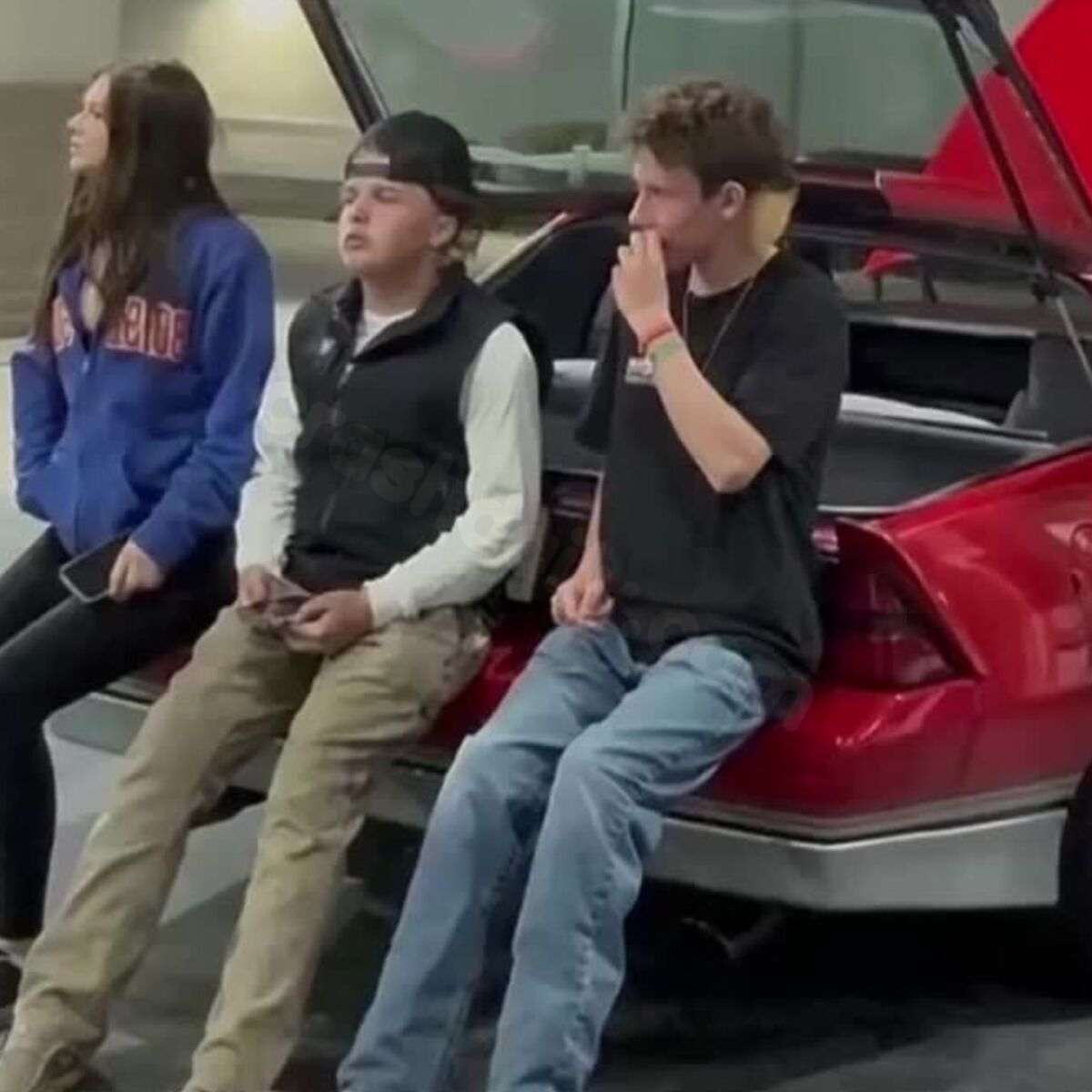Lone survivor and victims' families grieve loss of teenagers killed in Juab County crash