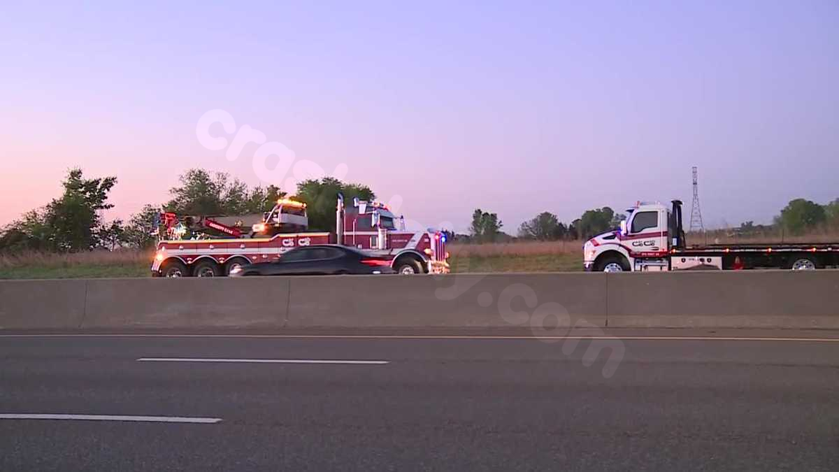 Crash involving overturned semi-trailer cleared after causing traffic backup on I-40 in OKC