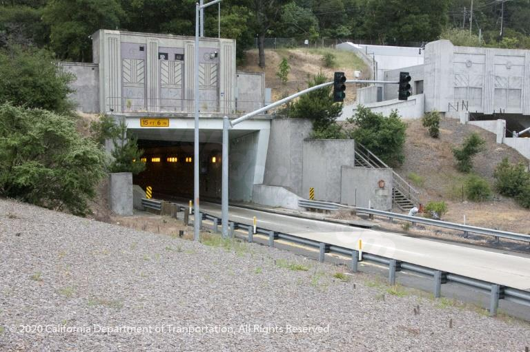 Caldecott Tunnel vehicle fire snarls traffic with eastbound lanes blocked