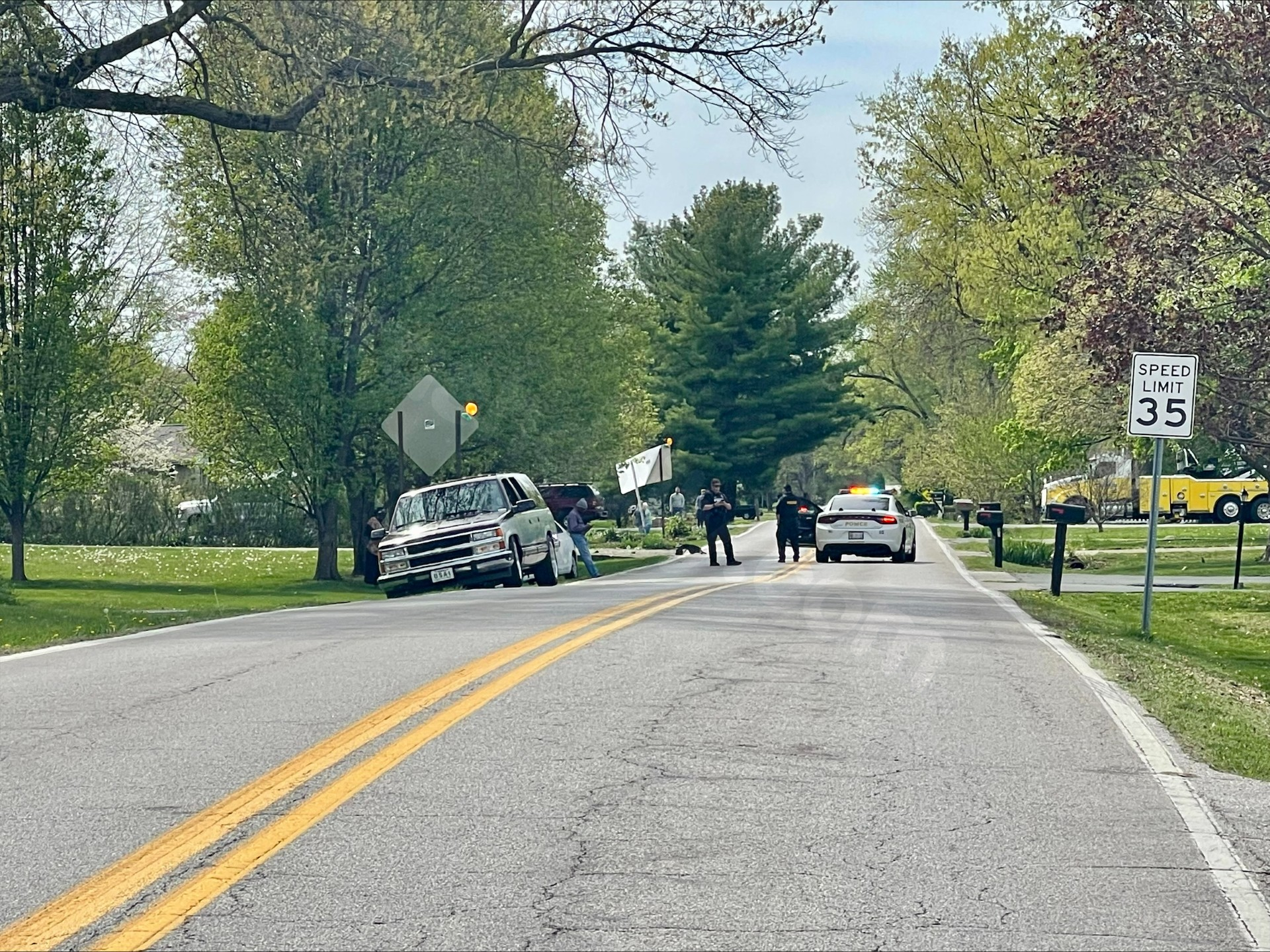 At least 1 killed in crash on Indy’s south side
