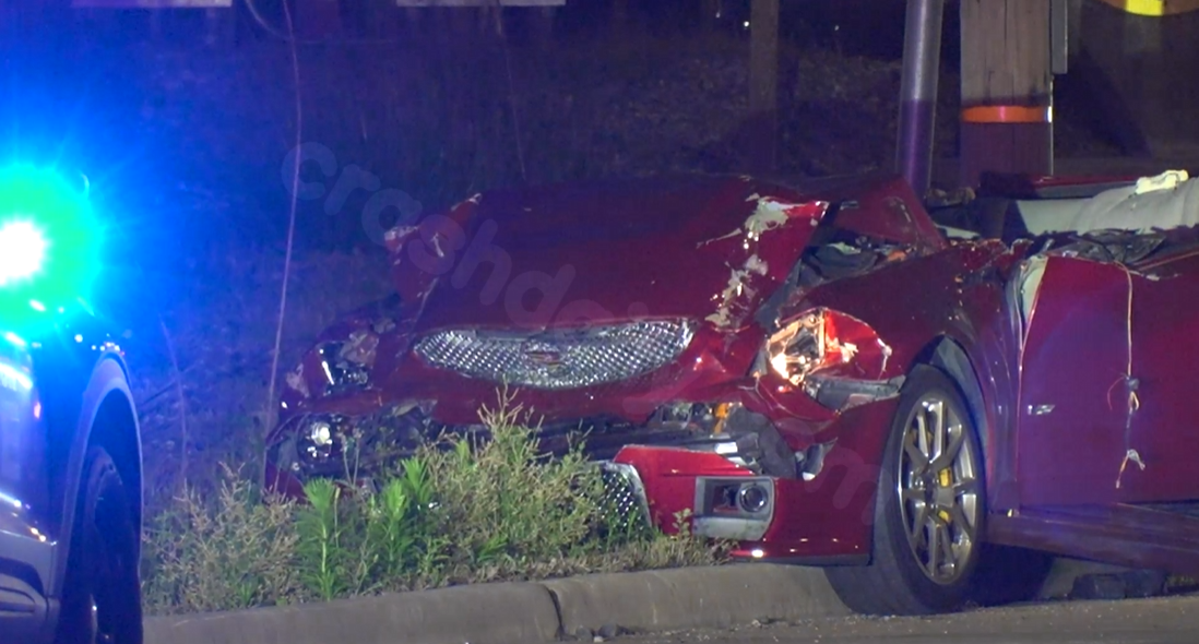 Houston police investigate fatal crash involving 1 car, 2 semi-trucks