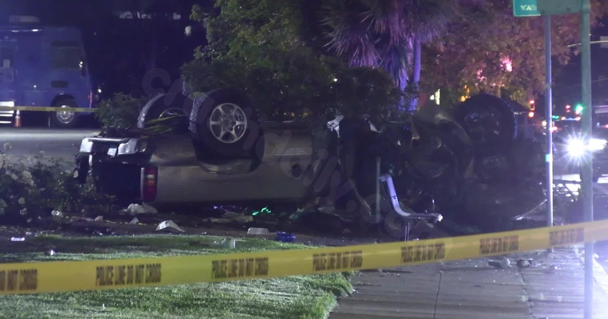 2 dead, 1 critically hurt in Gilroy crash following police chase