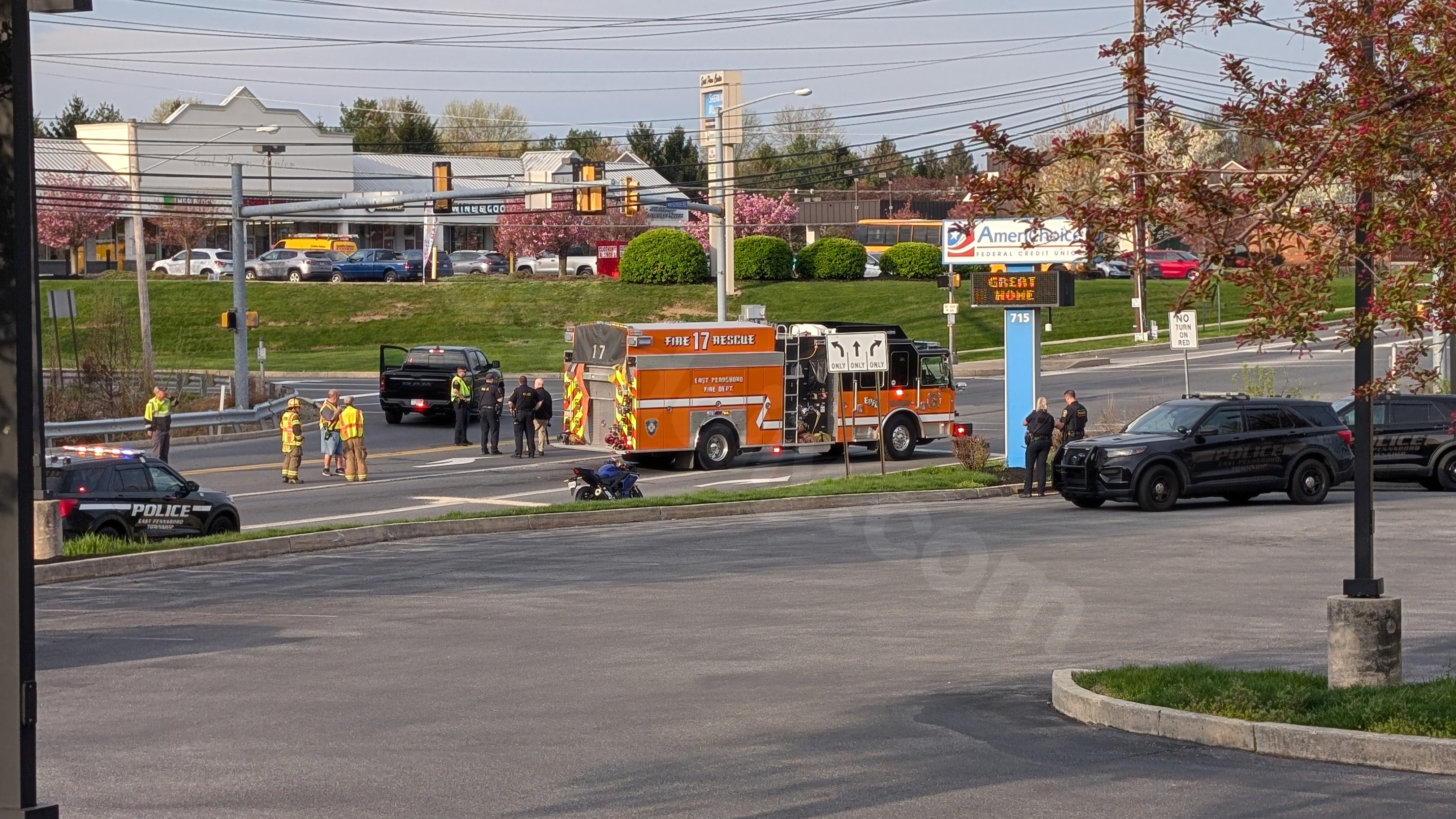 Police respond to ‘serious’ motorcycle vs. school bus crash
