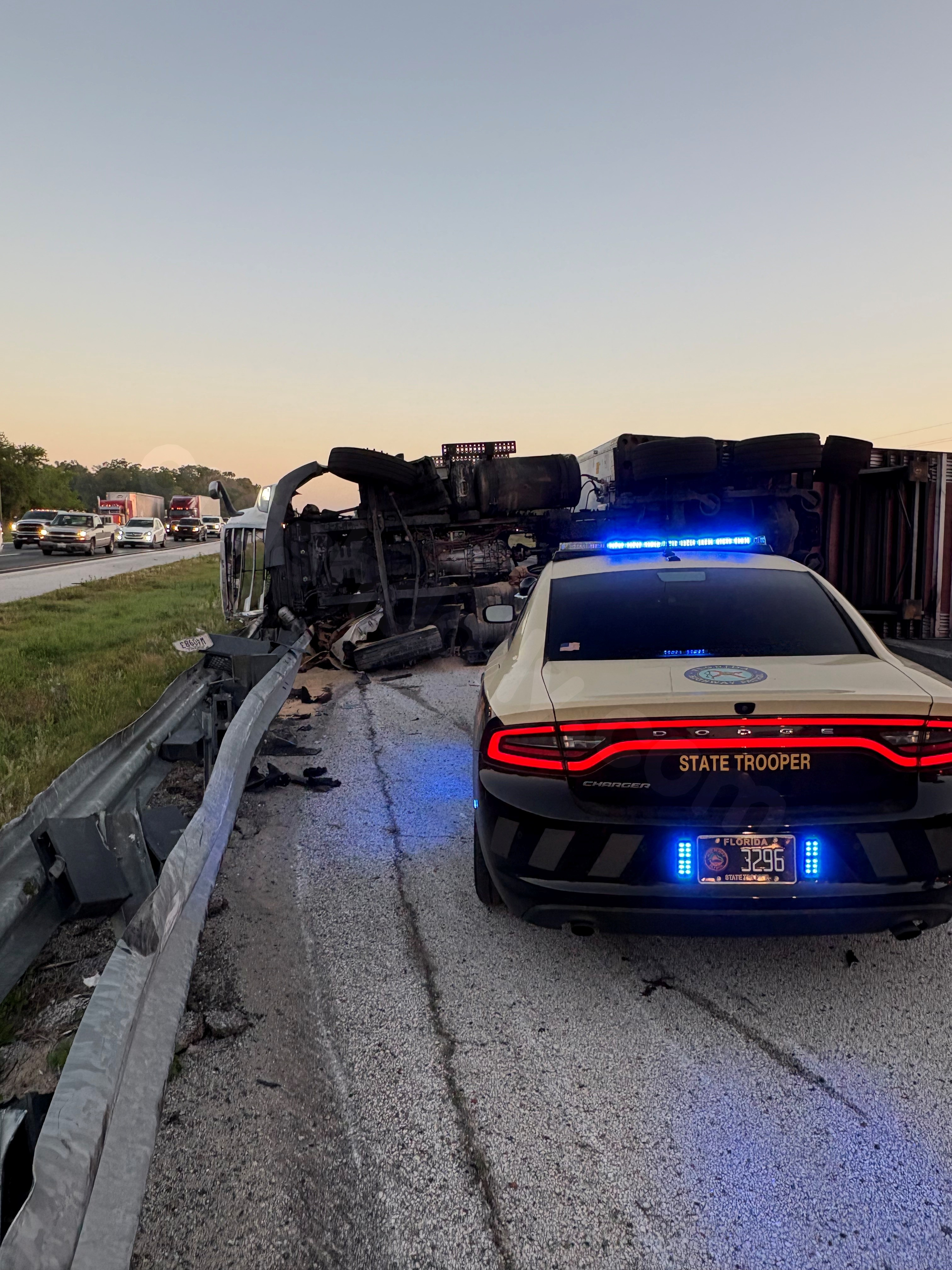 Traffic moving after crash shuts down I-75 north near Sumter-Marion County line
