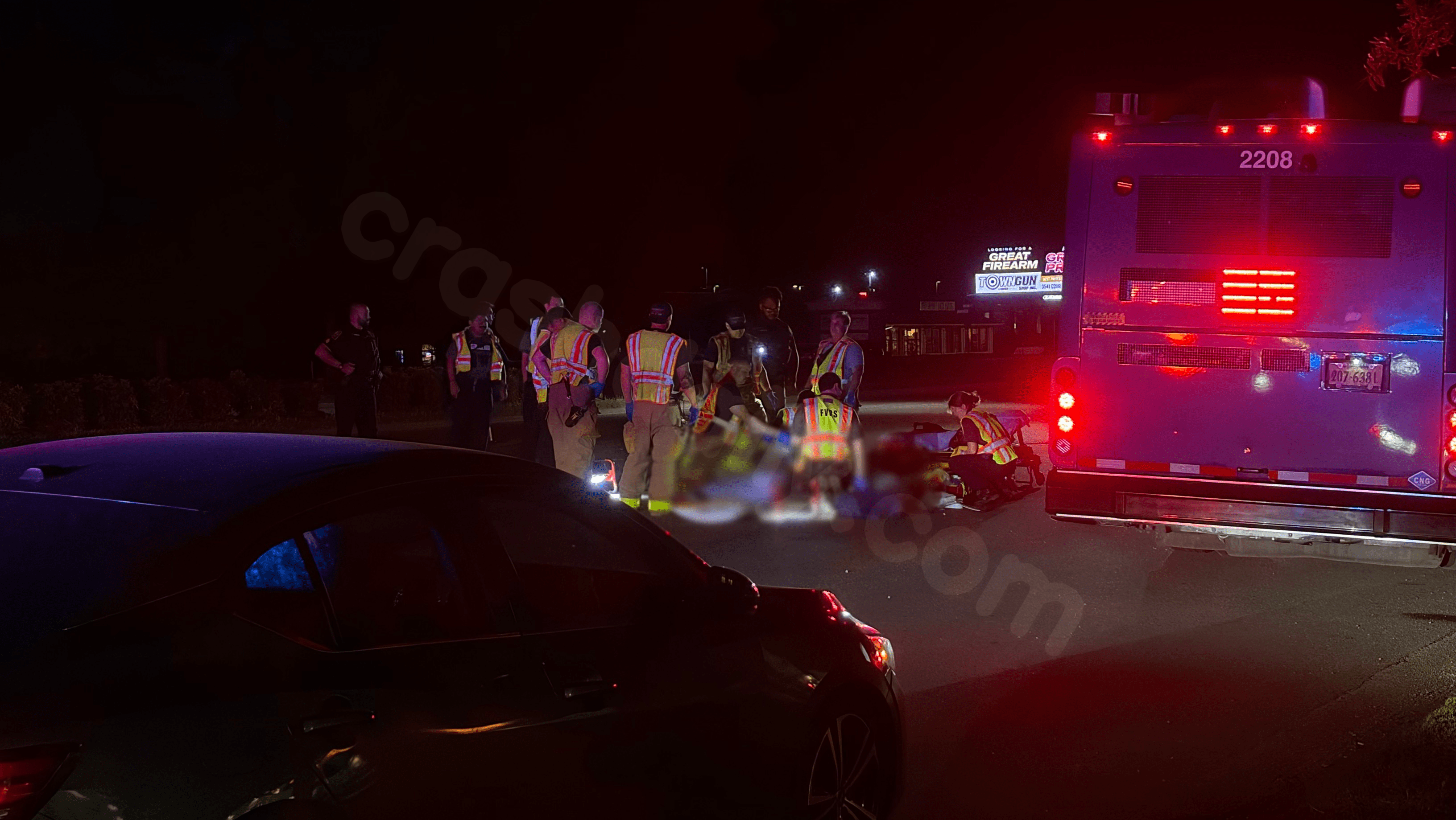 Woman dies in hospital after late-night crash in Chesterfield