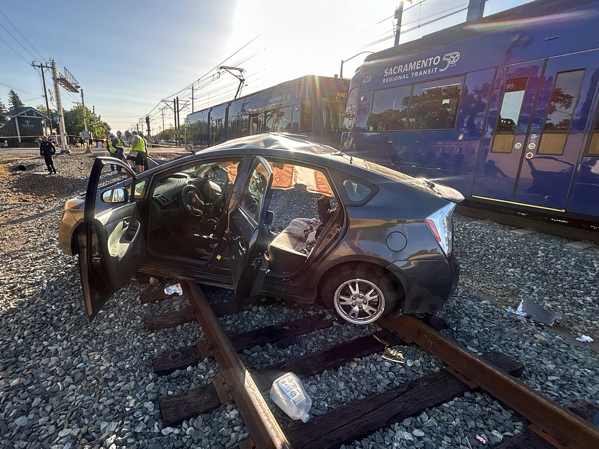 3 injured after collision between vehicle, SacRT train in Rancho Cordova