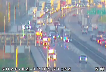 Crash closes part of I-65 in Johnson County