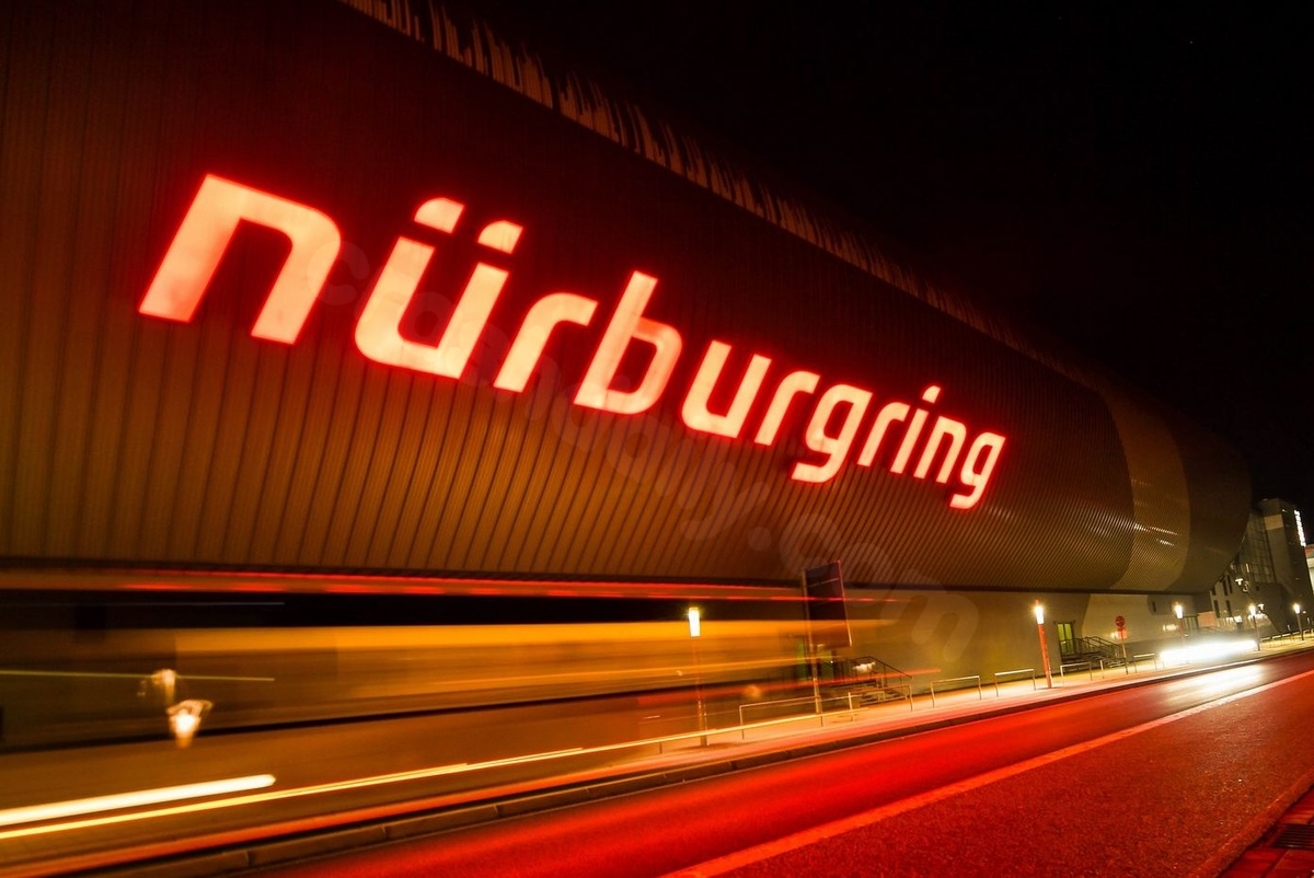 Driver dies after multi-car ADAC 24h Nürburgring Qualifiers crash