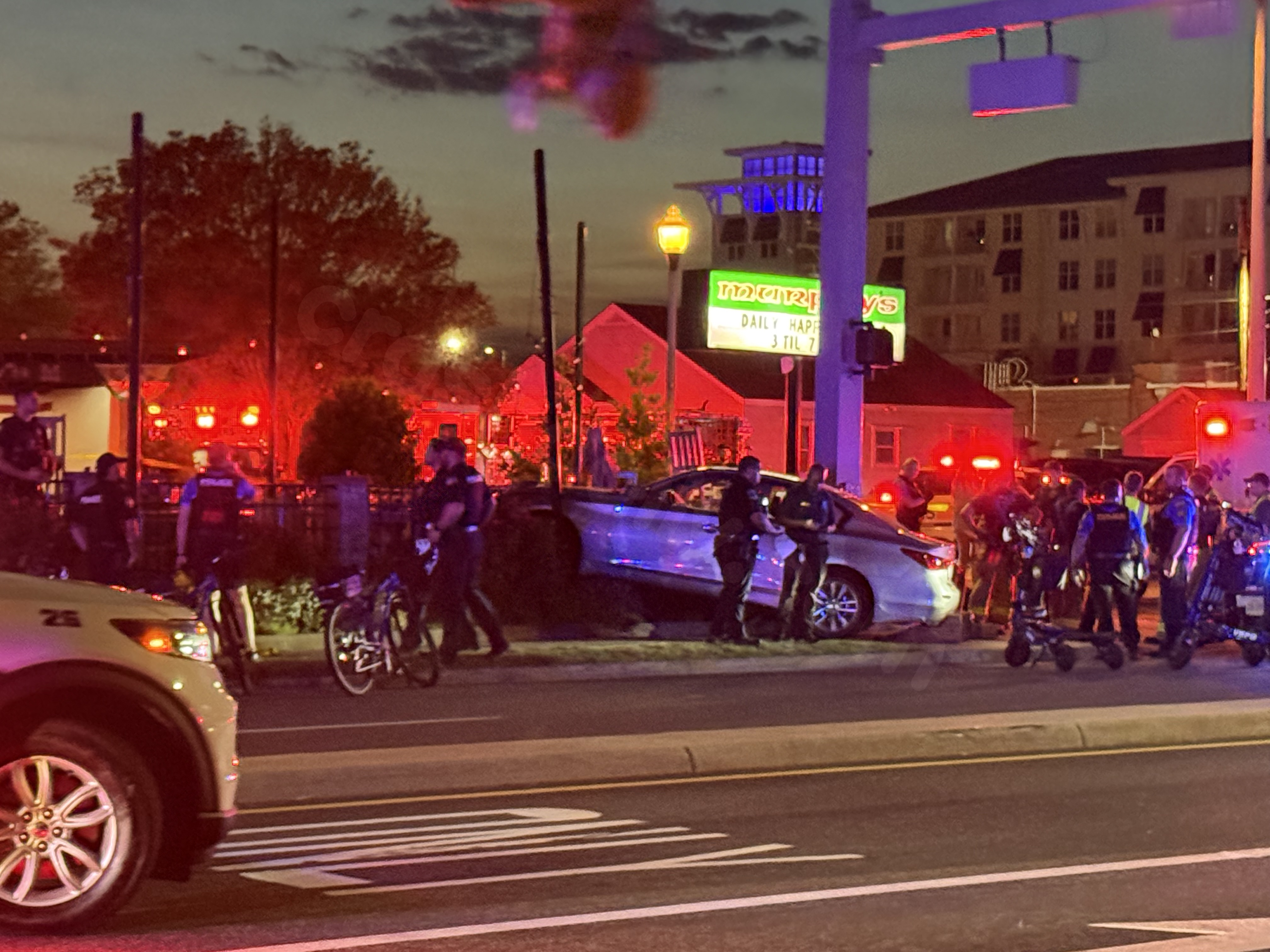 VBPD: Multiple injured after car crashes into patio at Murphy’s Irish Pub
