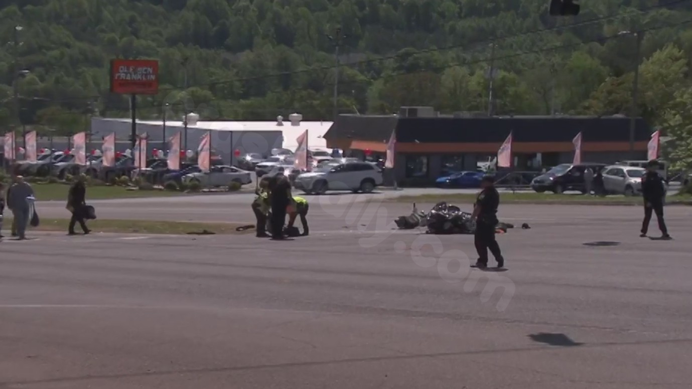 Motorcyclist dead after crash on Clinton Highway