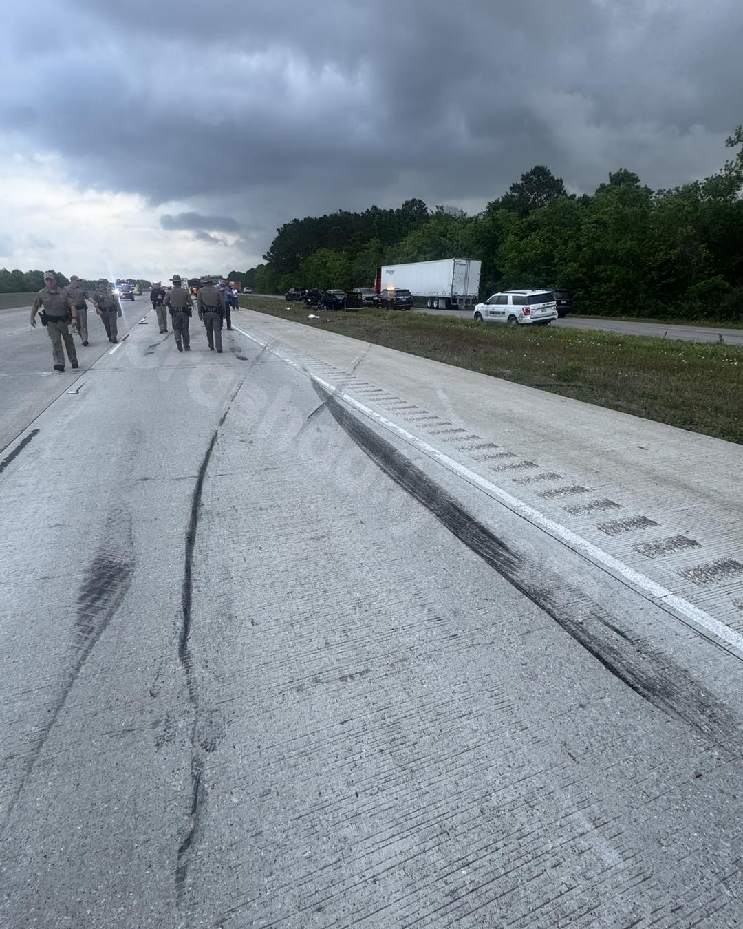 Jefferson County Deputy Constable killed in Winnie I-10 crash