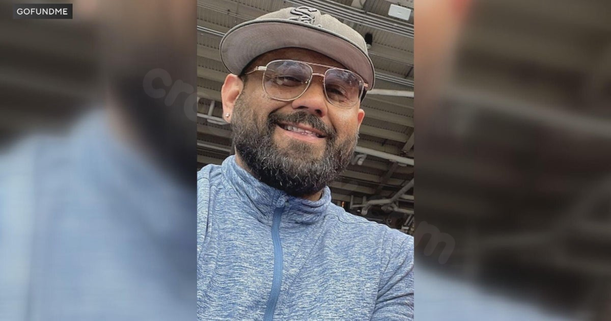 Buffalo Grove High School security guard dies 3 days after being hit by pole following car crash