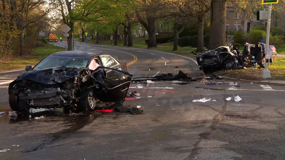 Drivers serious injured in two-vehicle crash in Cambridge, Massachusetts