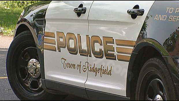 Route 7 in Ridgefield closed after crash Sunday evening, police say