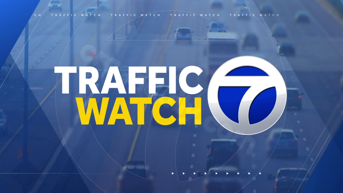 Albuquerque police investigate Interstate 25 crash