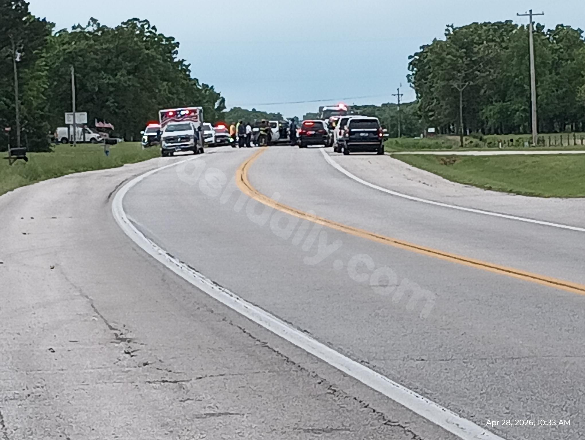Serious head-on crash closes part of Gateway Drive