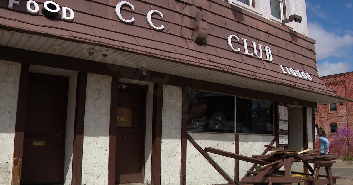 1 injured, 1 arrested after crash that barreled into CC Club in Minneapolis