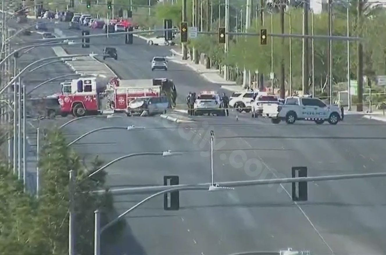 Crash leads to police shooting in North Las Vegas