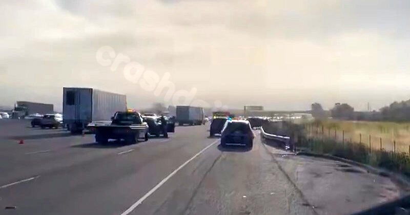 1 dead in Livermore crash on Interstate 580; semi-truck sought