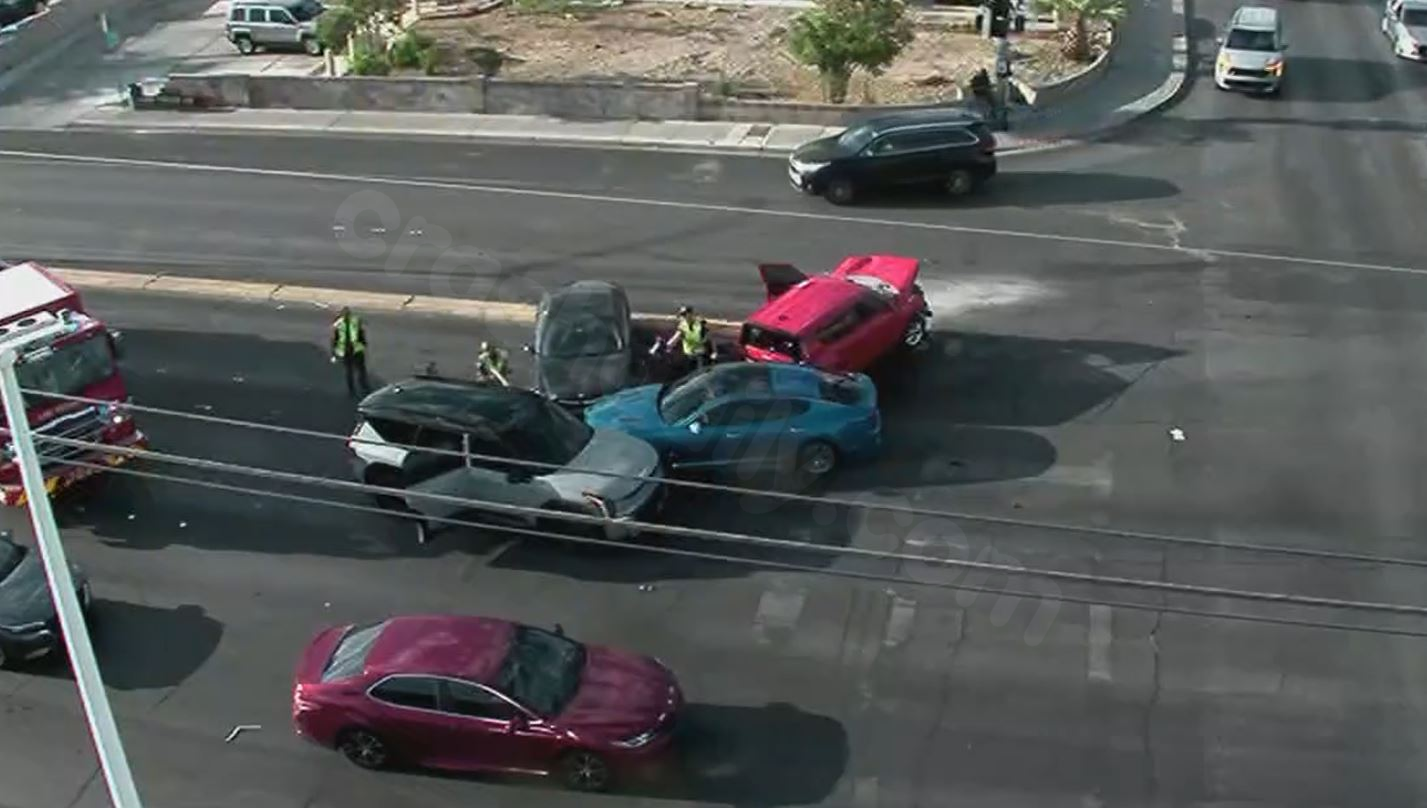 4-vehicle crash results in injuries near Lamb, Stewart